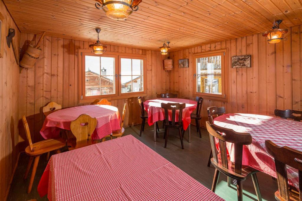 Gasthaus Alpenrose Juf酒店 外观 照片
