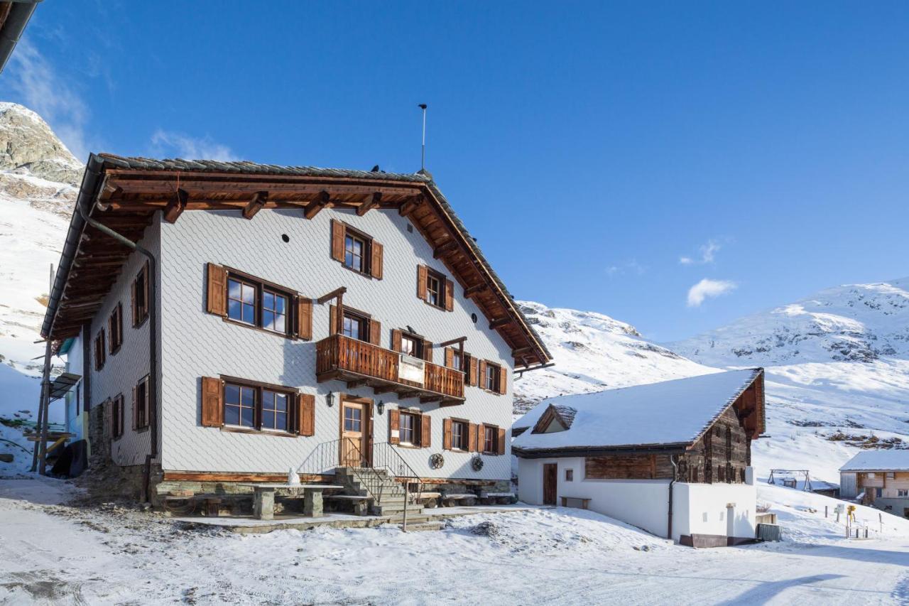 Gasthaus Alpenrose Juf酒店 外观 照片